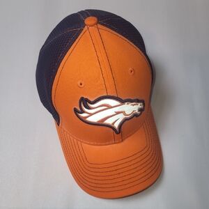 New Era‎ Denver Broncos 39THIRTY Baseball Cap Size SMALL/MEDIUM